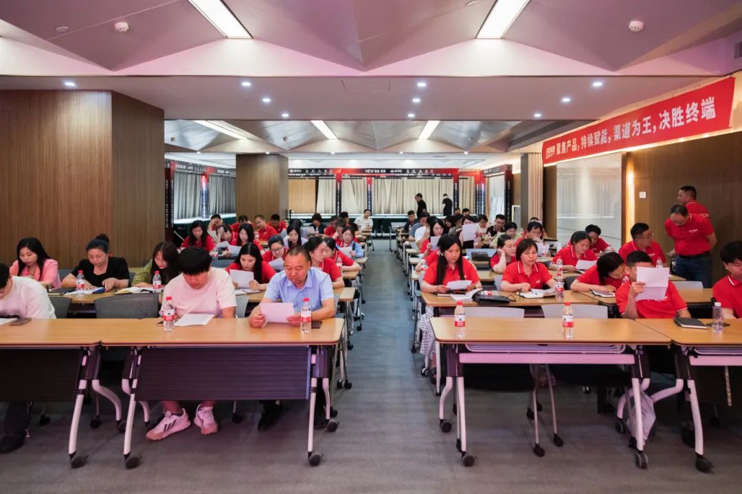 創變?賦能 | 2024強輝新品品鑒會暨區域培訓峰會鄭州站圓滿結束(圖7)